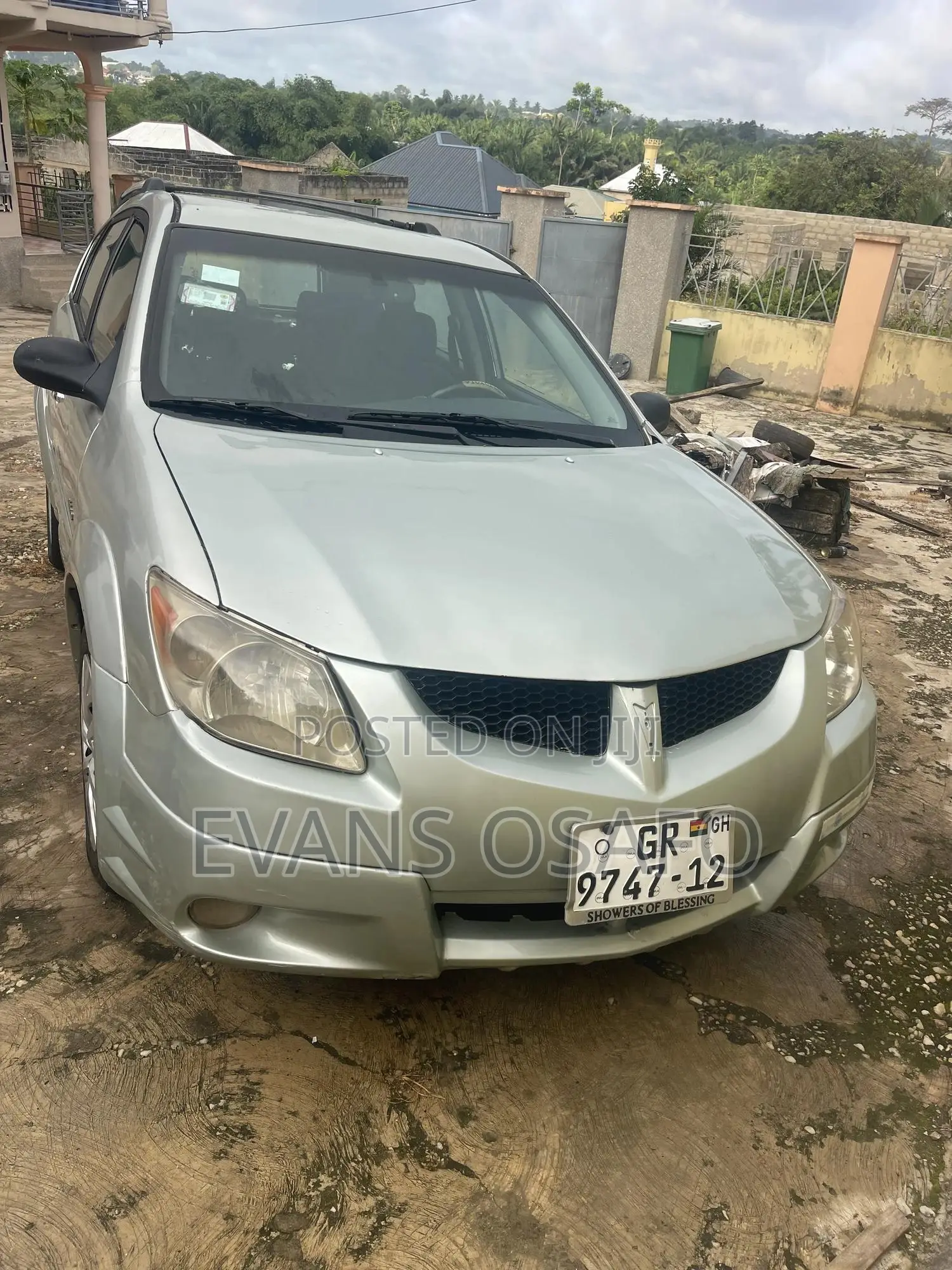 Pontiac Vibe 2006 Beige