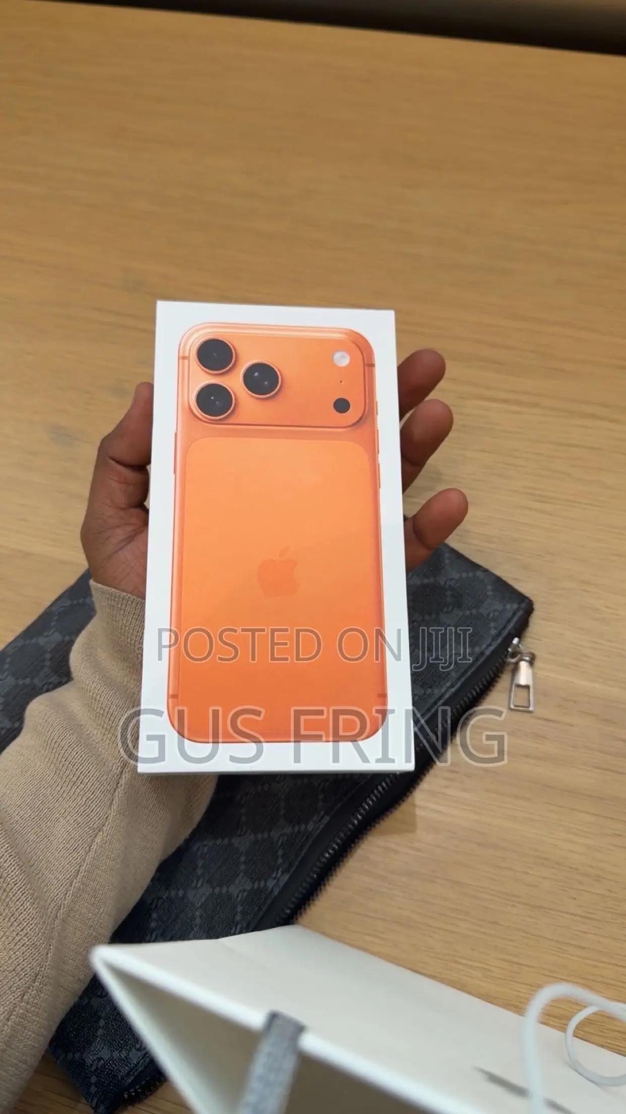 New Apple iPhone 17 Pro Max 256 GB Orange