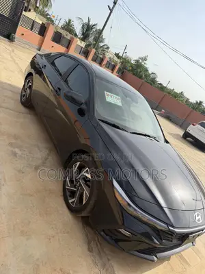 Hyundai Elantra SEL 2024 Black