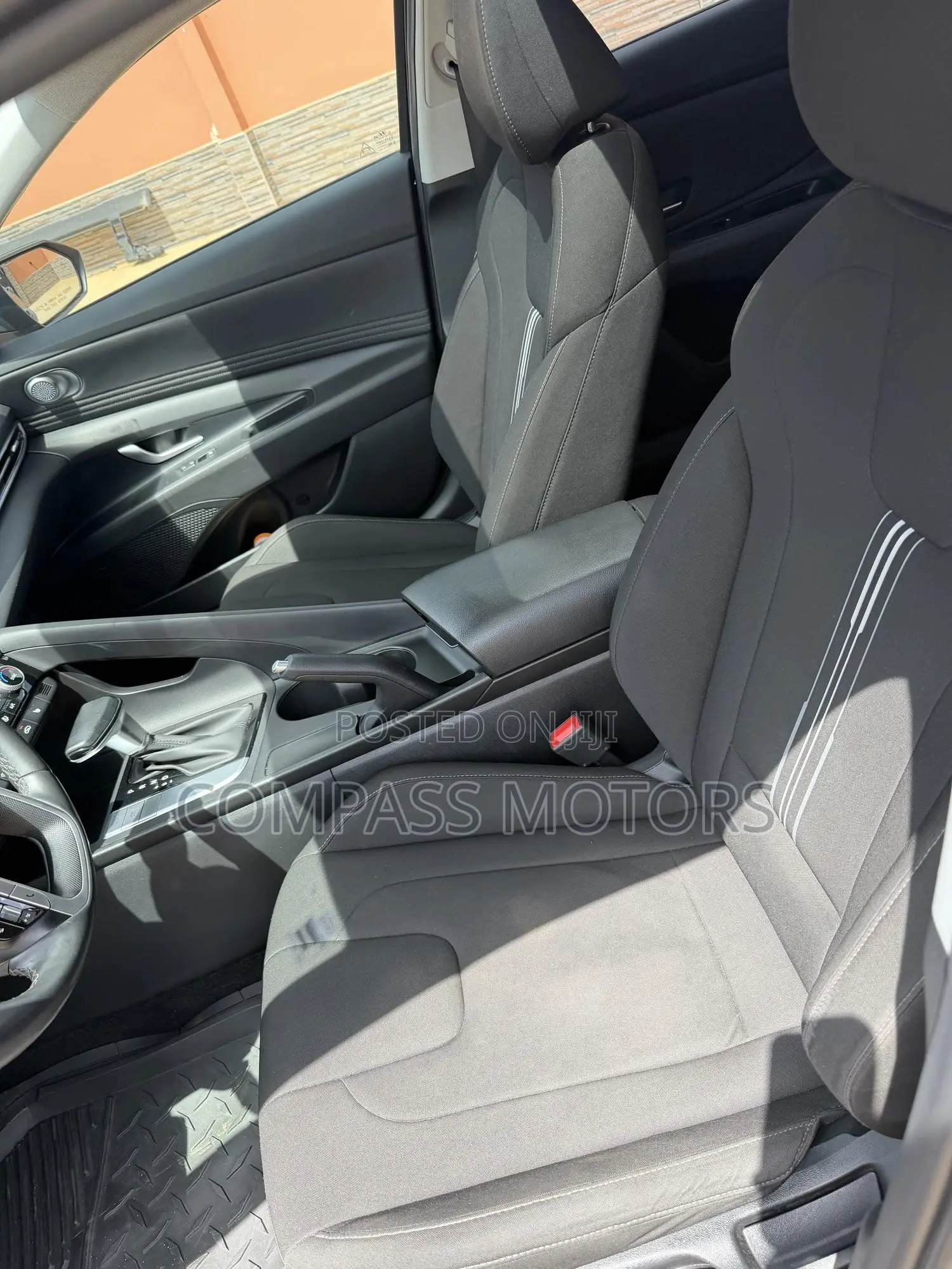 Hyundai Elantra SEL 2024 Black