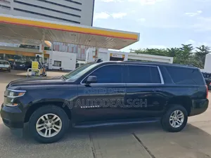 Chevrolet Suburban LS 4x4 2020 Black