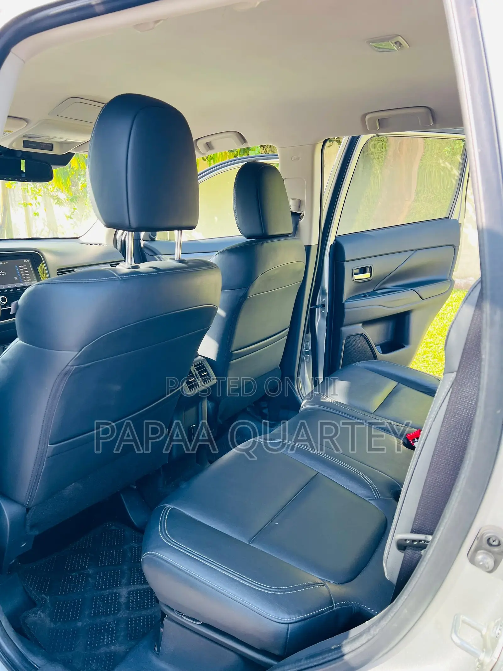 Mitsubishi Outlander 2020 Gray