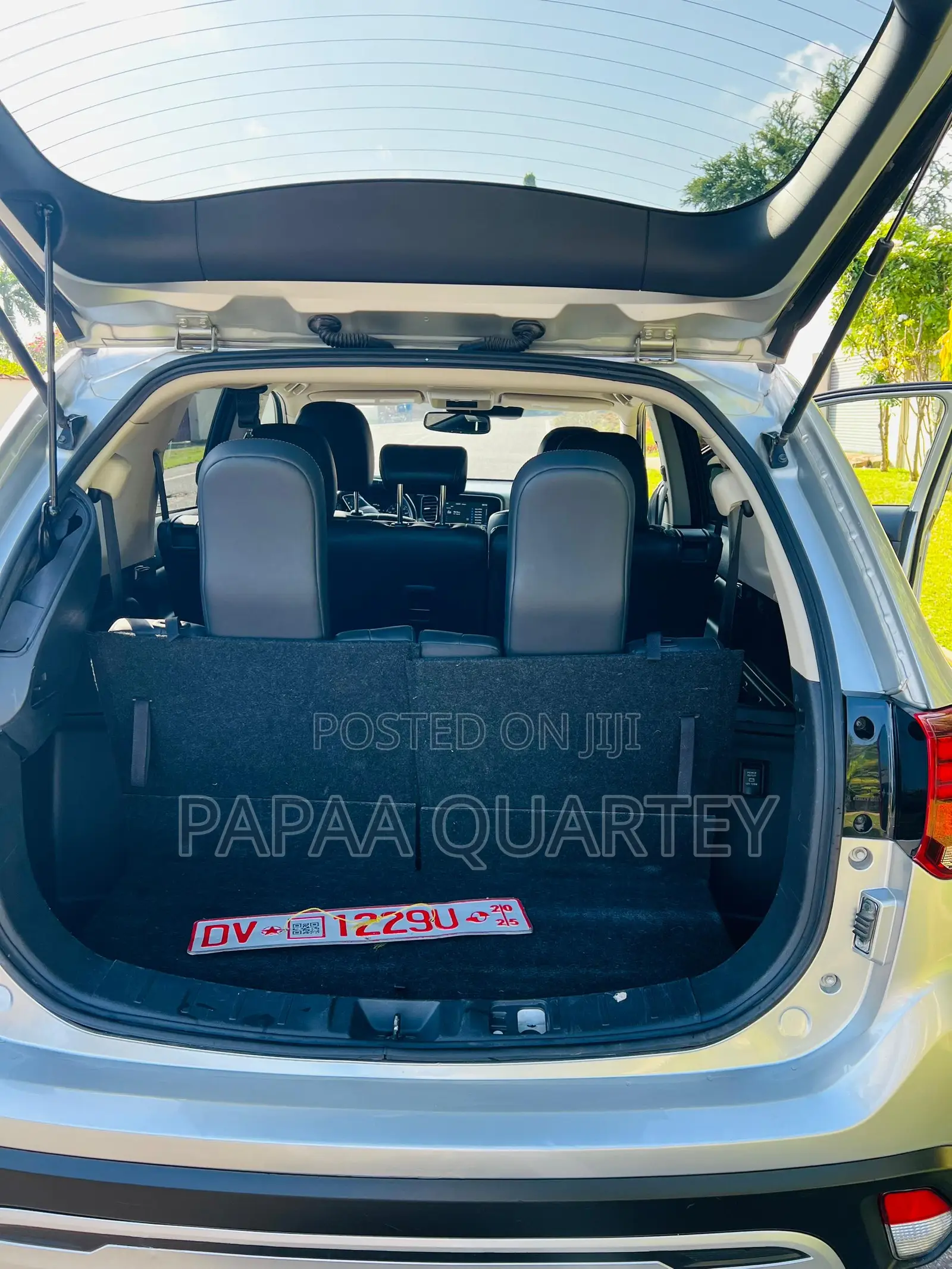 Mitsubishi Outlander 2020 Gray