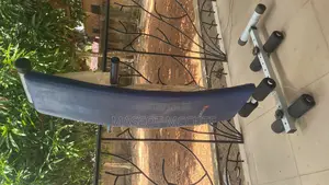 Adjustable Sit-Up Bench