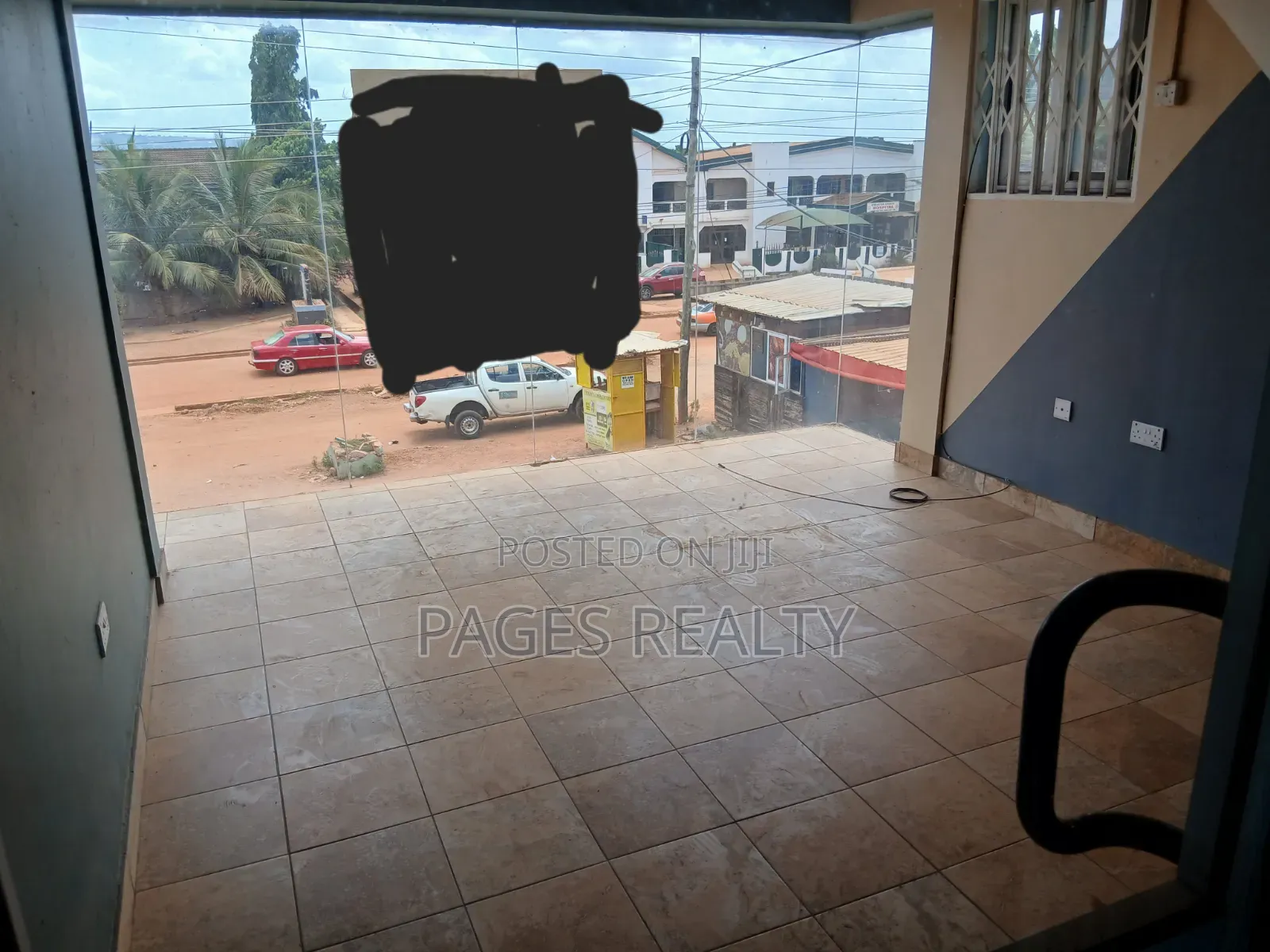 Shop/Office Space at Pantang for Rent