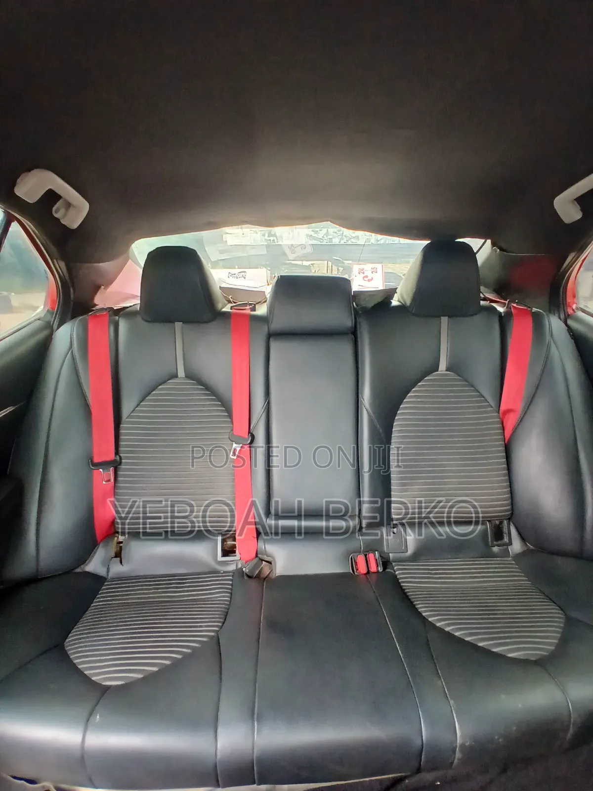 Toyota Camry 2018 Red