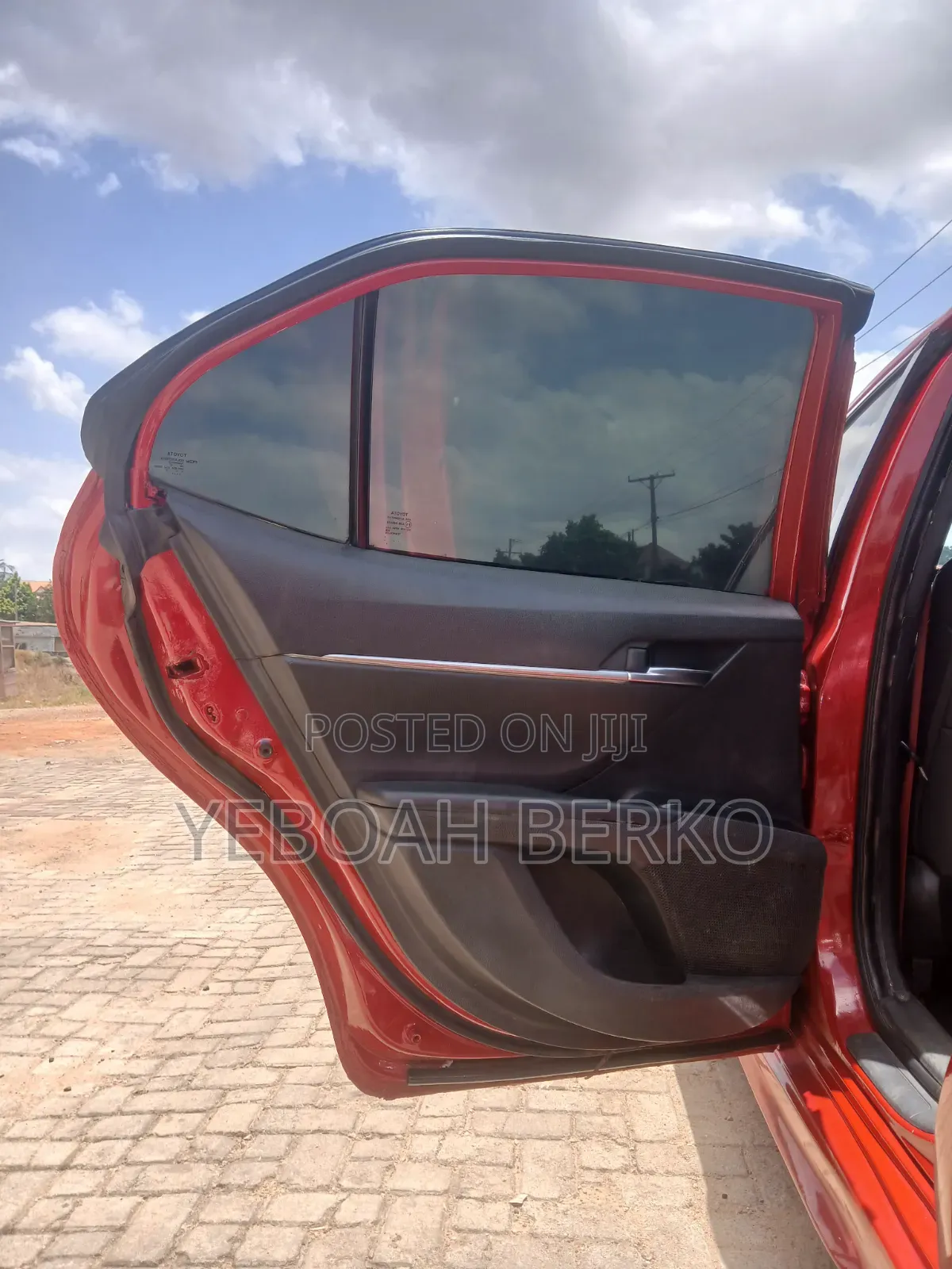 Toyota Camry 2018 Red
