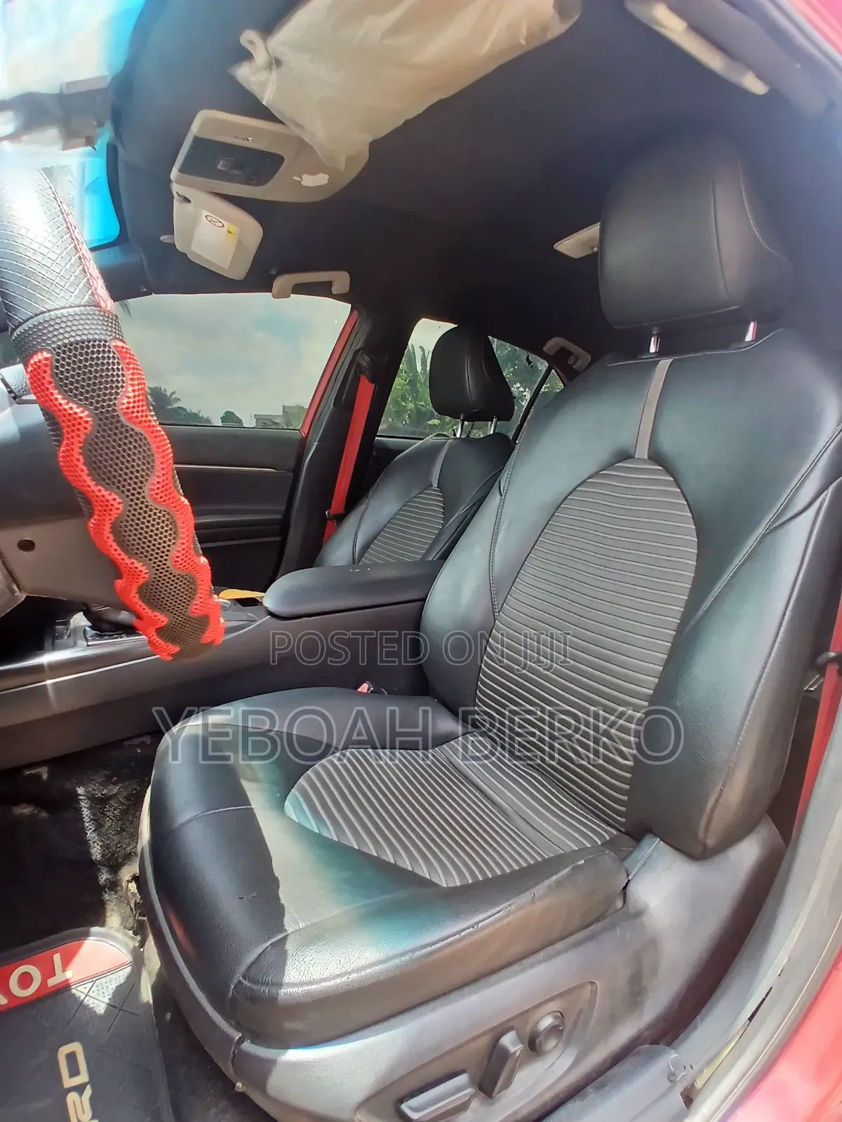Toyota Camry 2018 Red