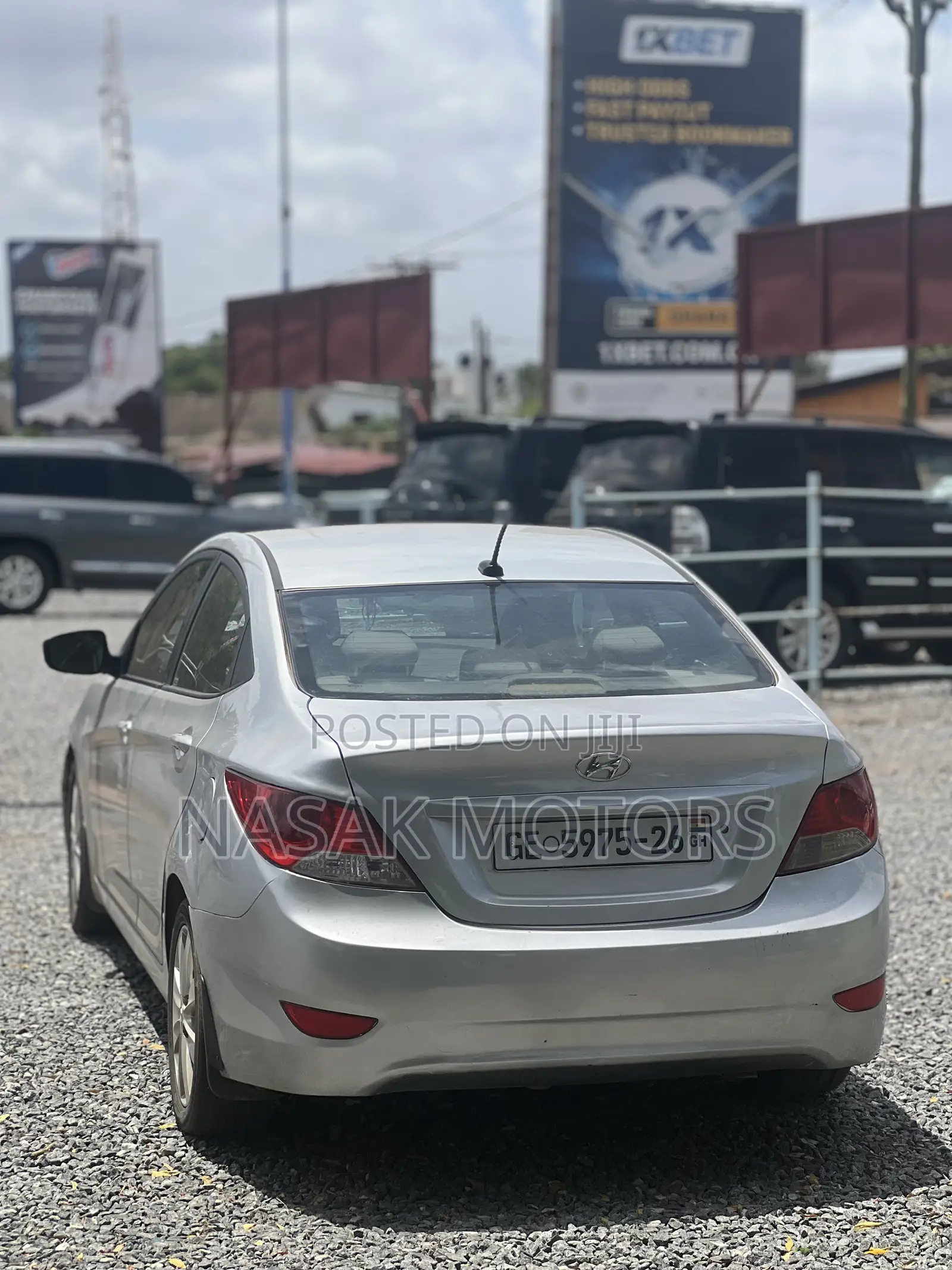 Hyundai Accent 2013 Silver