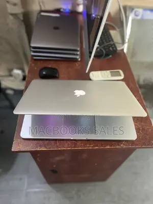 Laptop Apple MacBook Pro 2012 8GB Intel Core i7 SSD 512GB