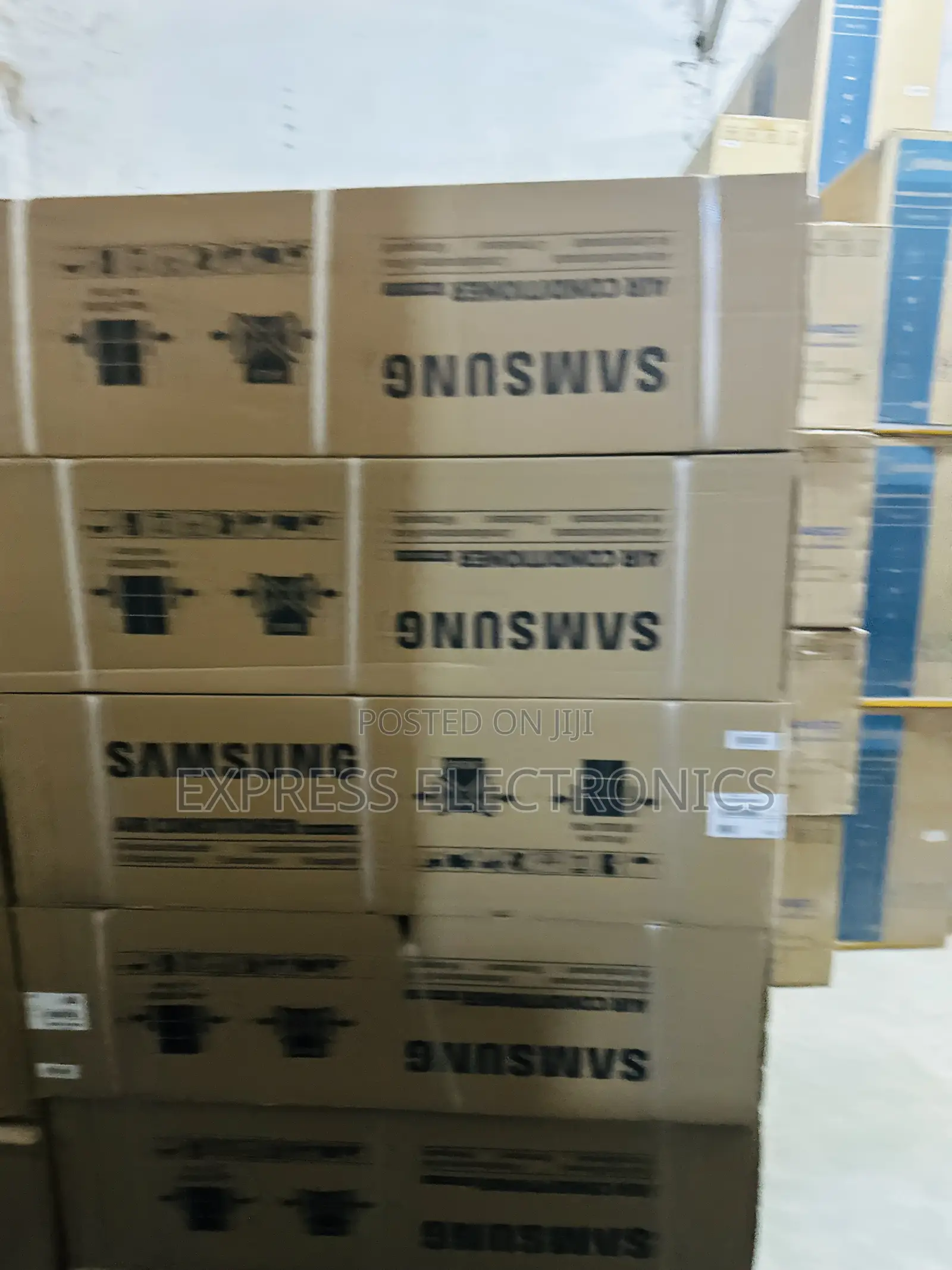 Grab the New White Air Conditioner Samsung 2.5hp Split R410 Gas