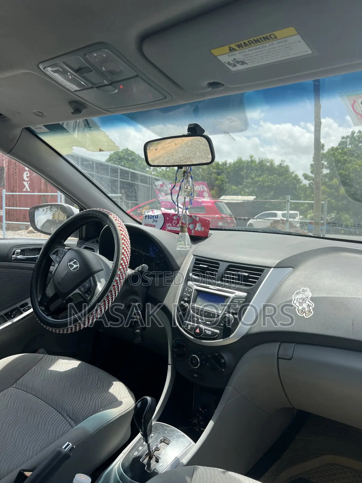 Hyundai Accent 2013 Silver