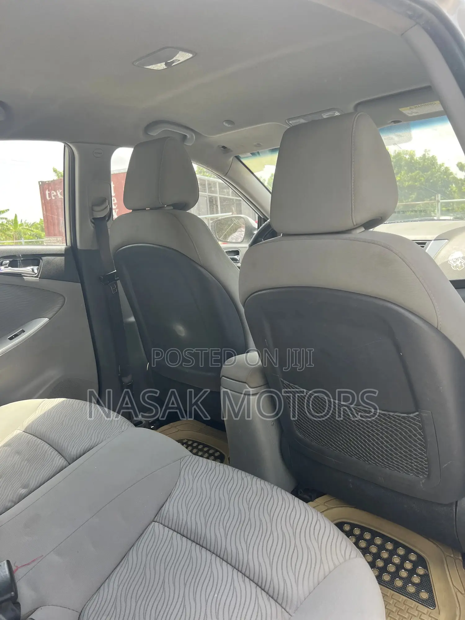 Hyundai Accent 2013 Silver