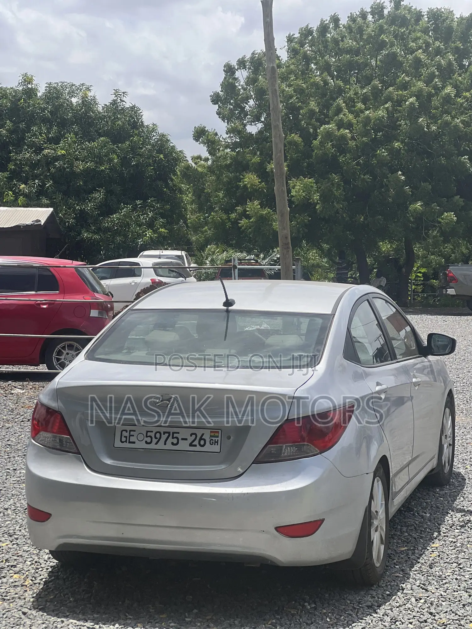 Hyundai Accent 2013 Silver