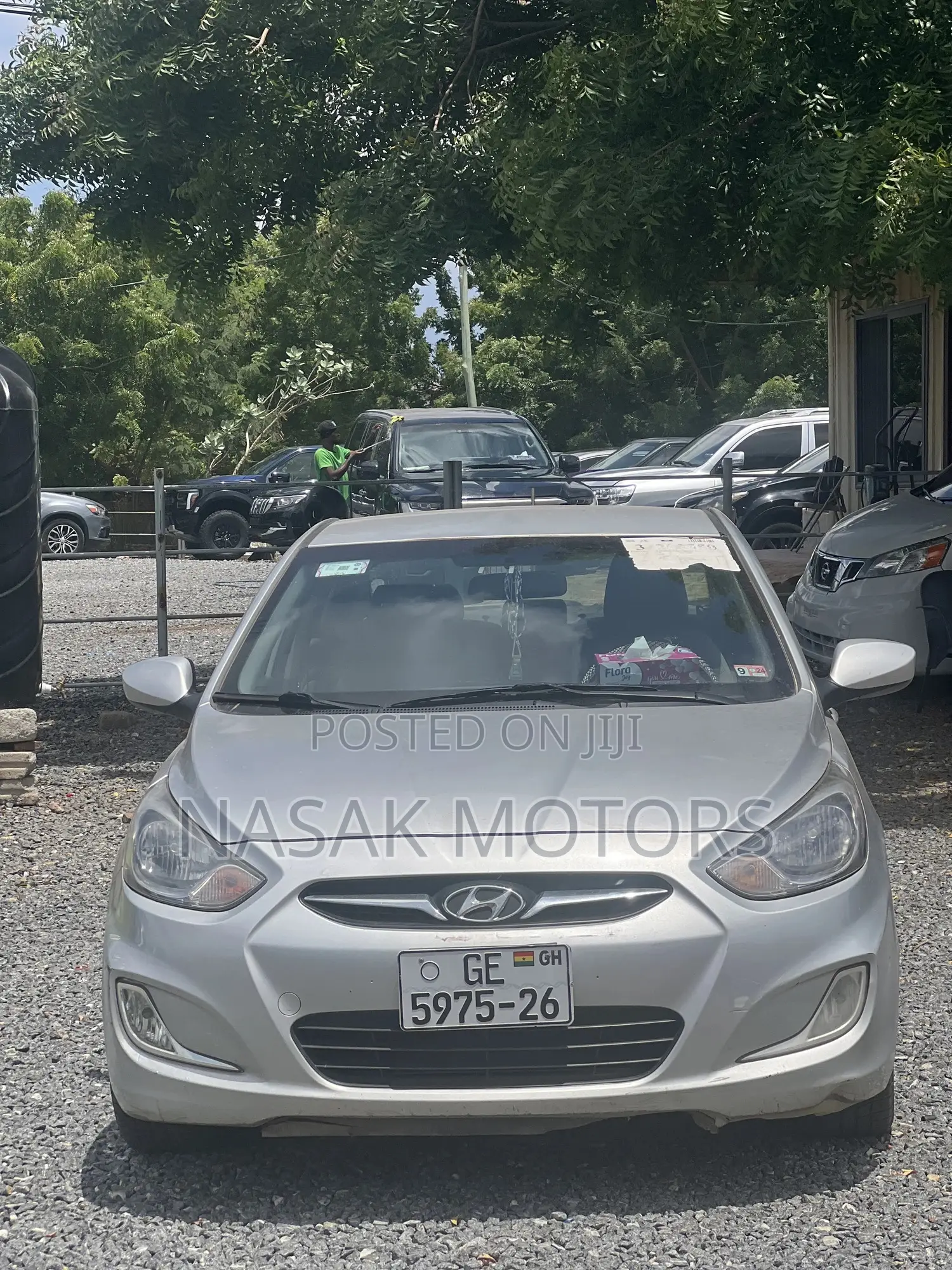 Hyundai Accent 2013 Silver