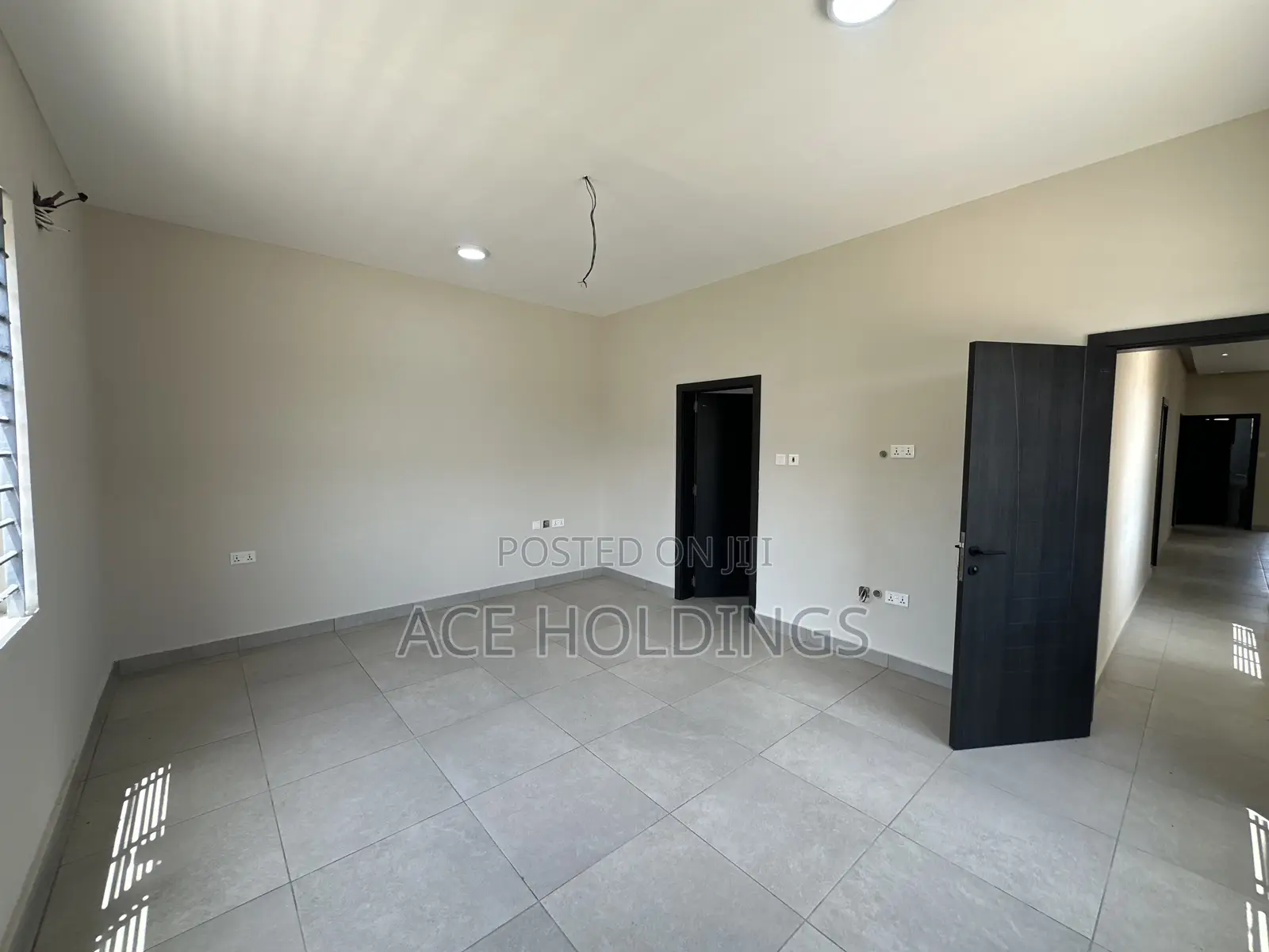 3bdrm House in Lakeside for sale