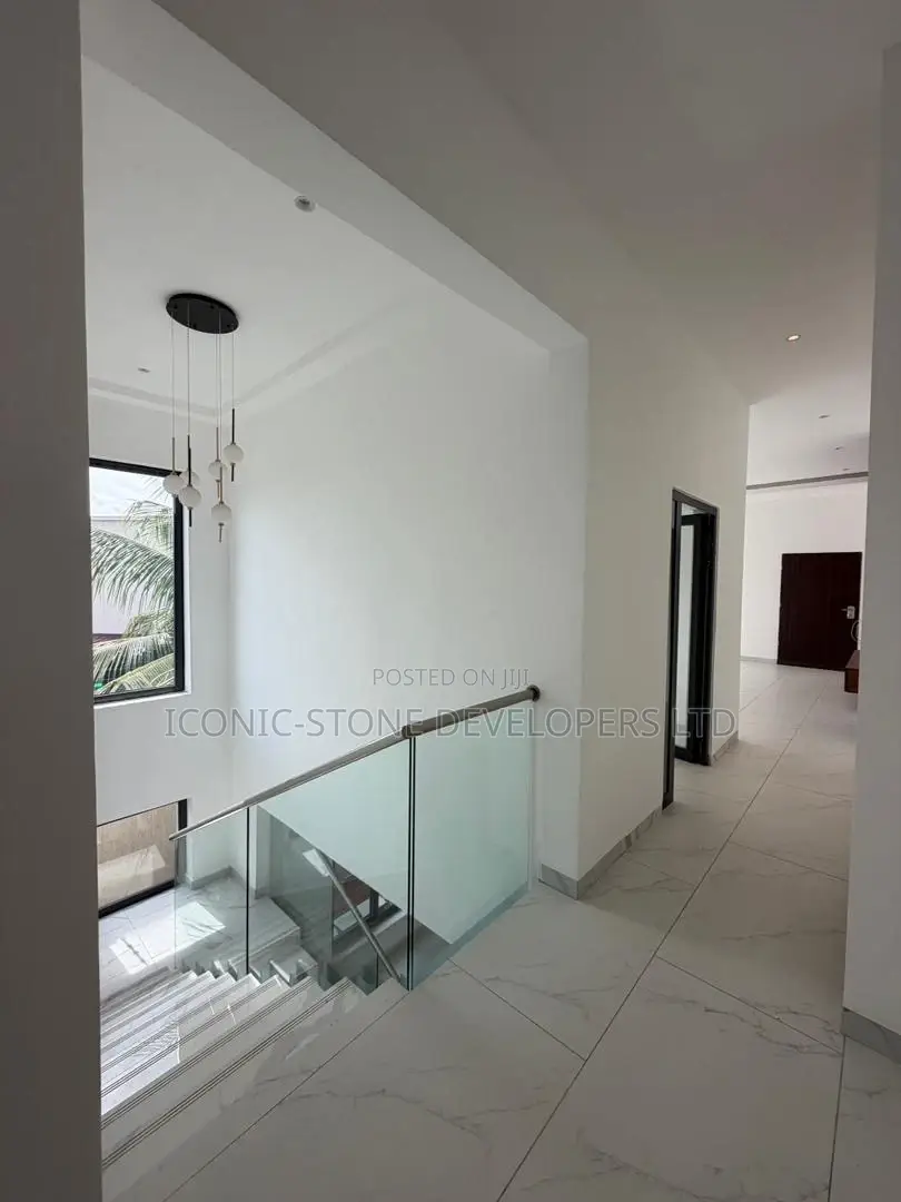 4bdrm House in Adjiringanor, East Legon for sale