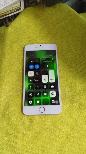 Apple iPhone 6s Plus 64 GB Gold
