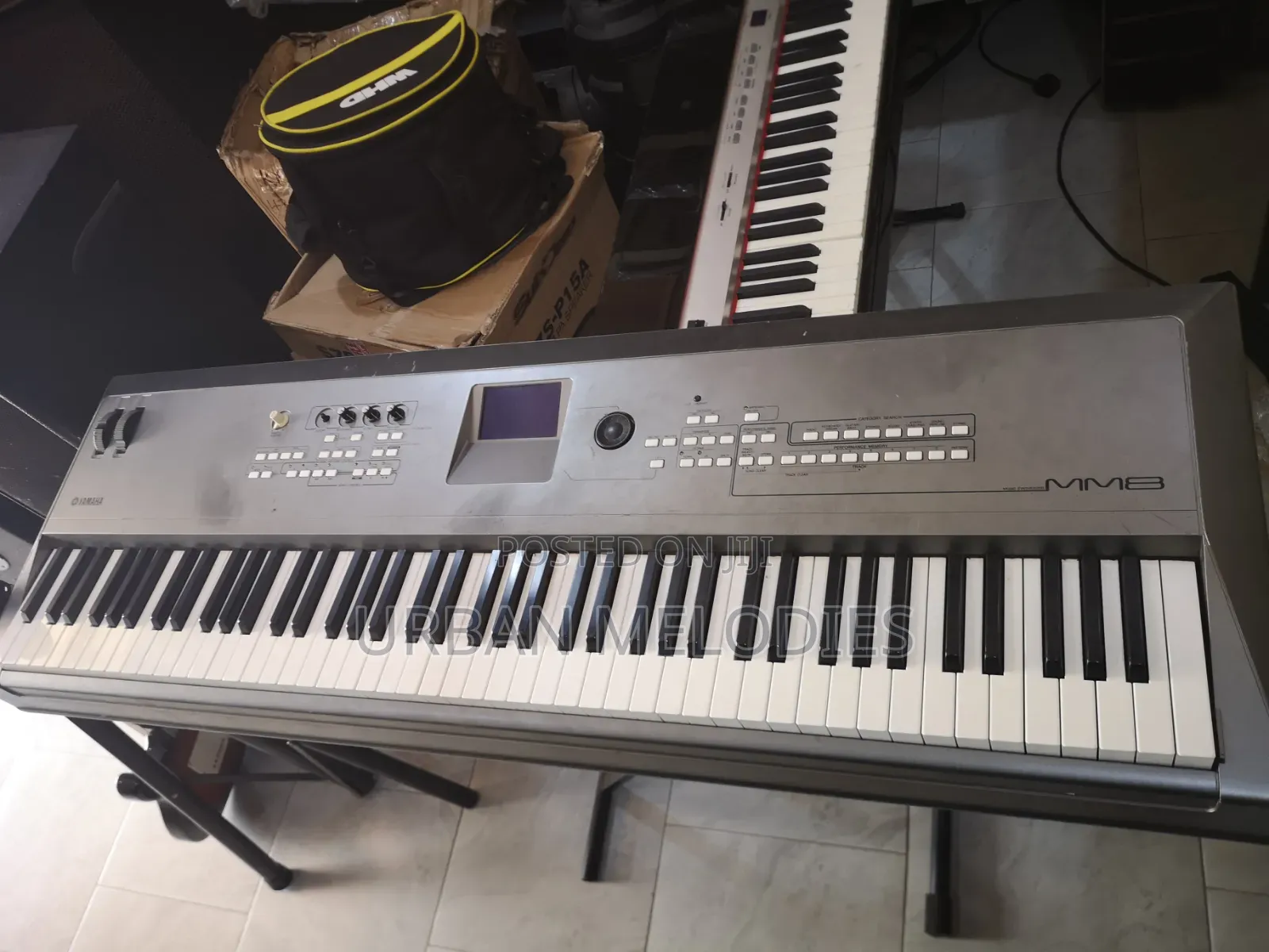 Yamaha Mm8 Synth Keyboard