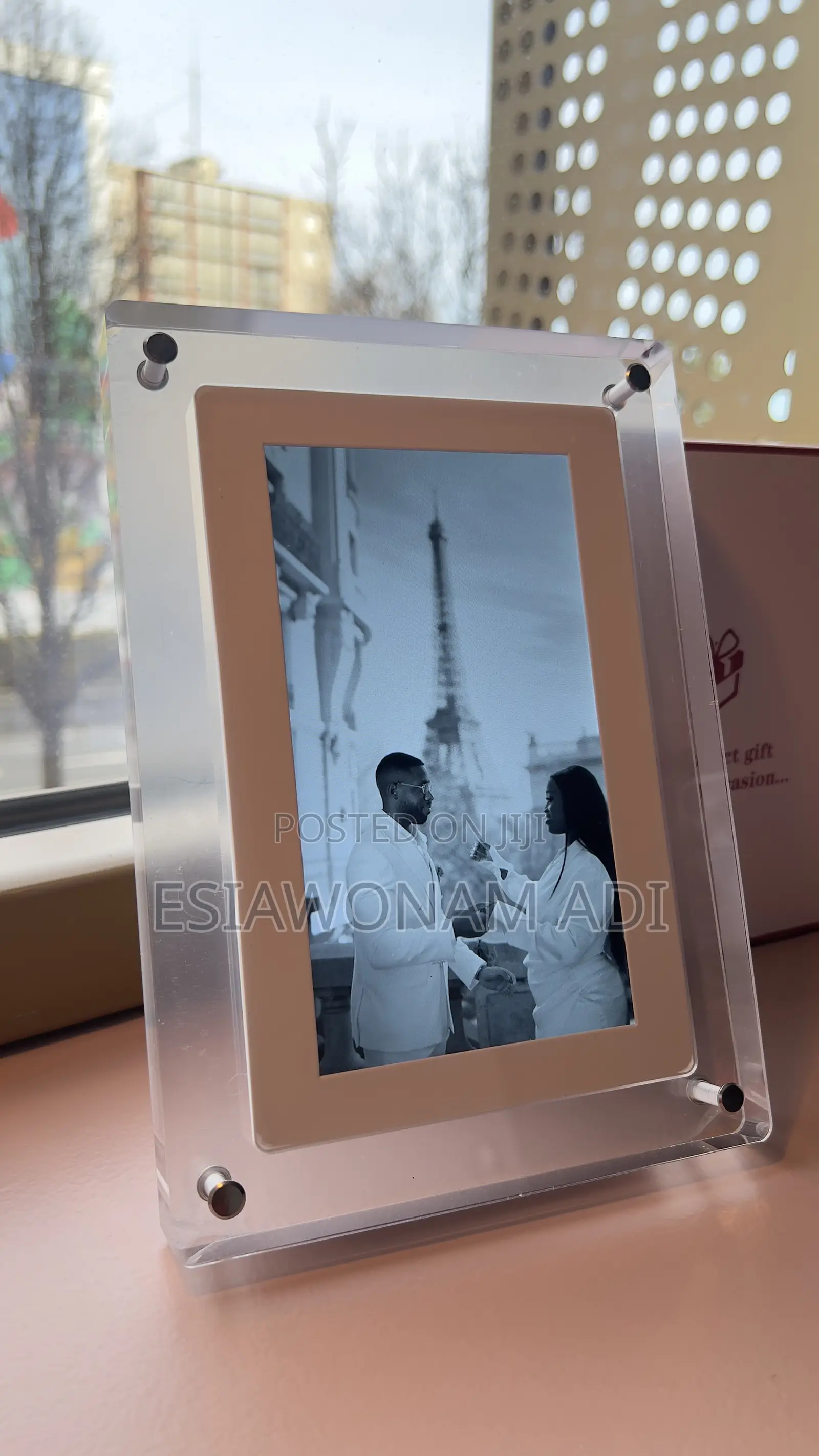 ‘7’ Inch Digital Video Frame