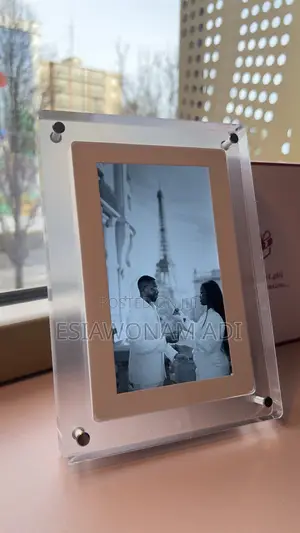‘7’ Inch Digital Video Frame