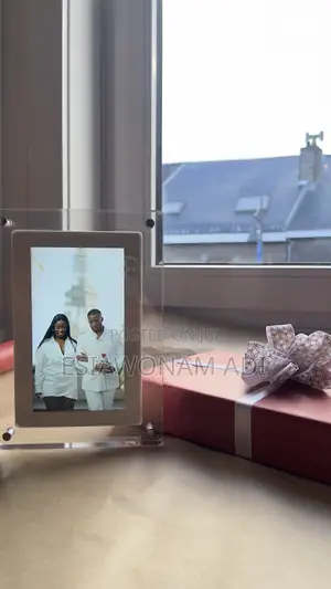 ‘7’ Inch Digital Video Frame