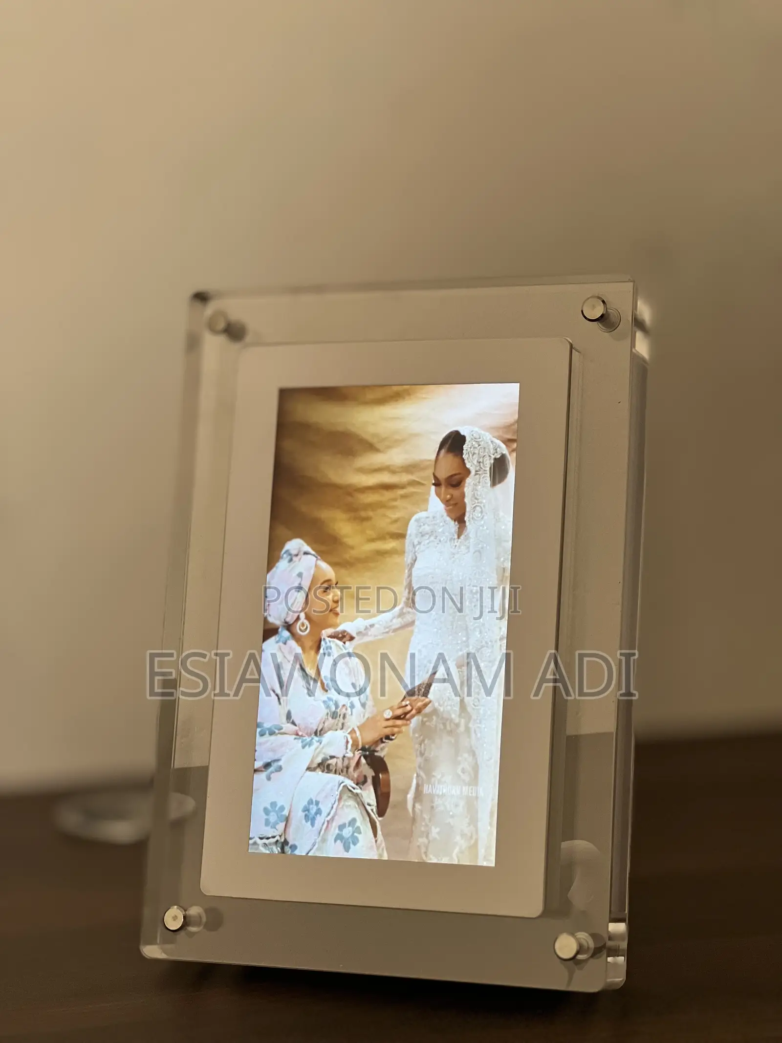 ‘7’ Inch Digital Video Frame