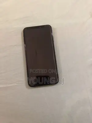 Apple iPhone X 64 GB Black