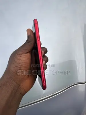 Apple iPhone 11 64 GB Red