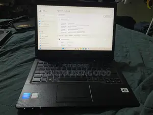 Laptop Fujitsu Lifebook A1120 8GB Intel Core i5 SSD 1T