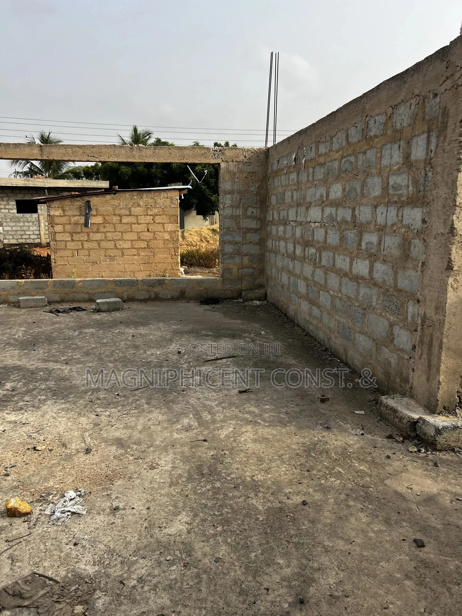 4bdrm Penthouse in Lakeside Estates, Ashaley Botwe for sale