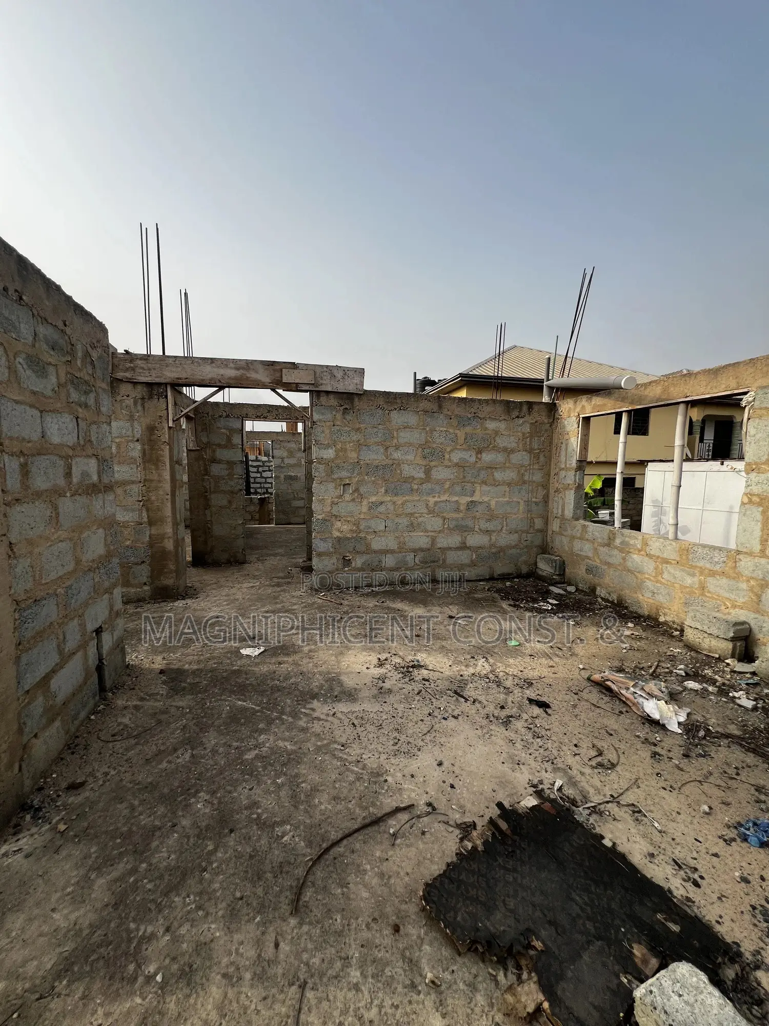 4bdrm Penthouse in Lakeside Estates, Ashaley Botwe for sale