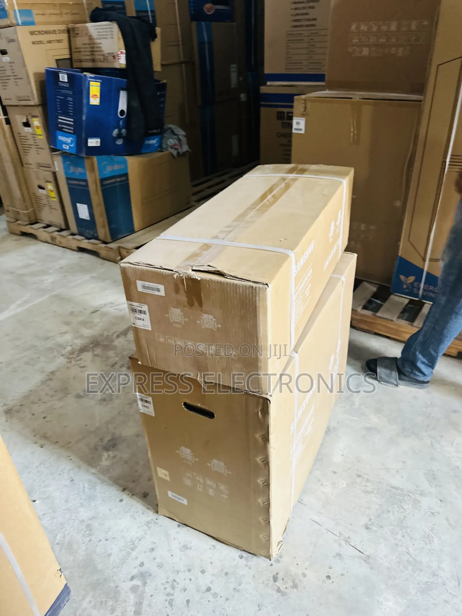 Durable Materials Air Conditioner Spout Inverter Samsung 1.5hp