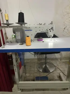Industrial Digital Sewing Machine Forsale