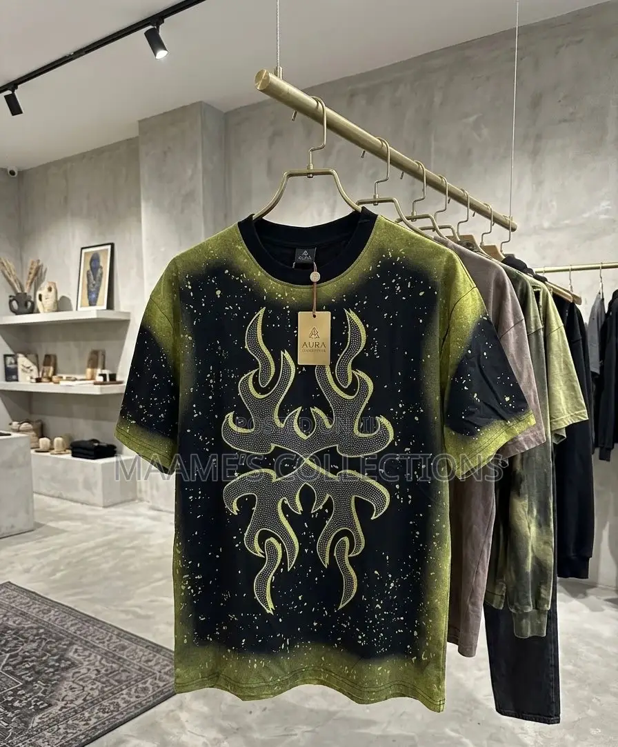 Men's Printed T-Shirt With Vibrant Streetwear Design