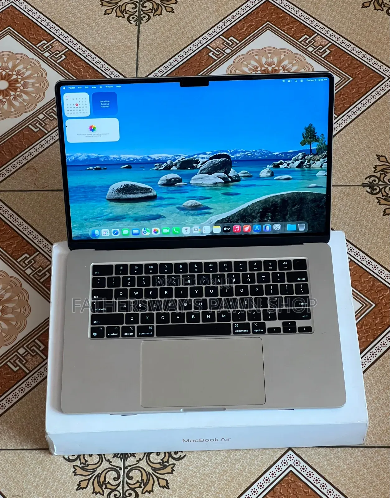 Laptop Apple MacBook Air 2024 M3 15-inch 16GB Apple M3 SSD 512GB