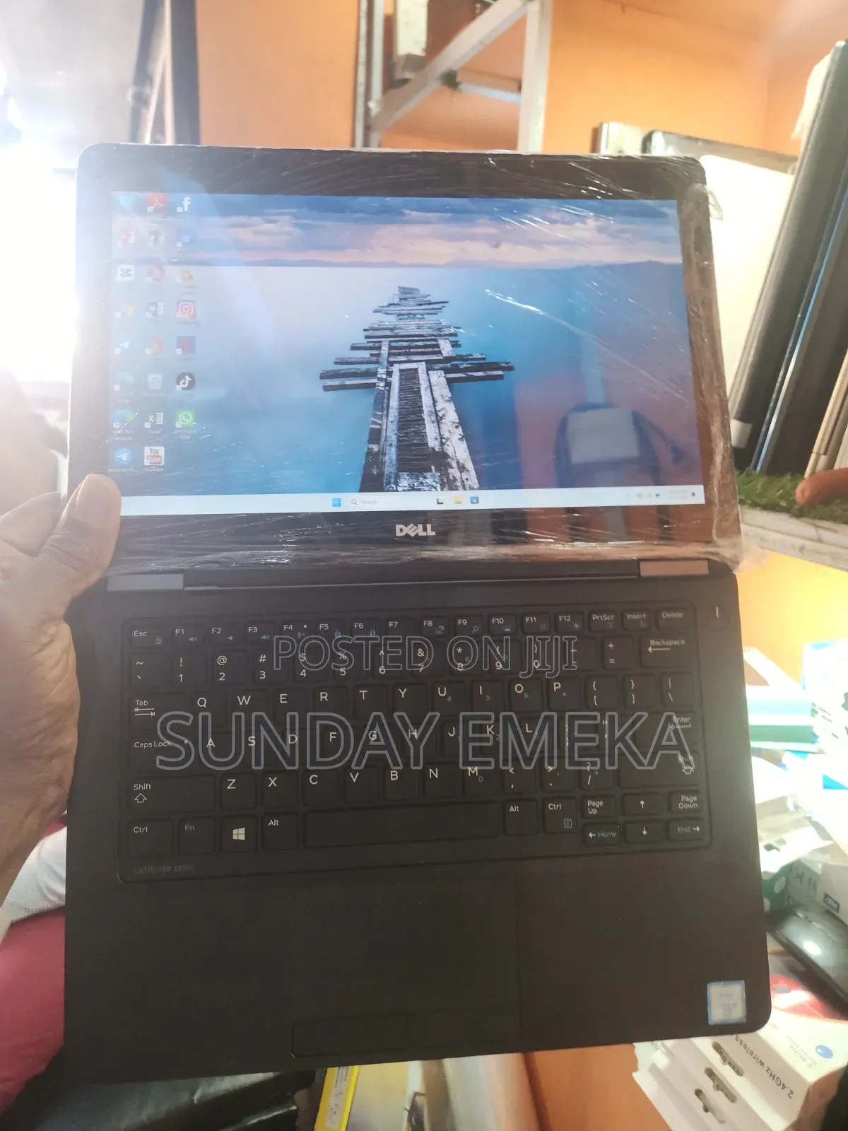 Laptop Dell Latitude E5270 8GB Intel Core i5 SSD 128GB