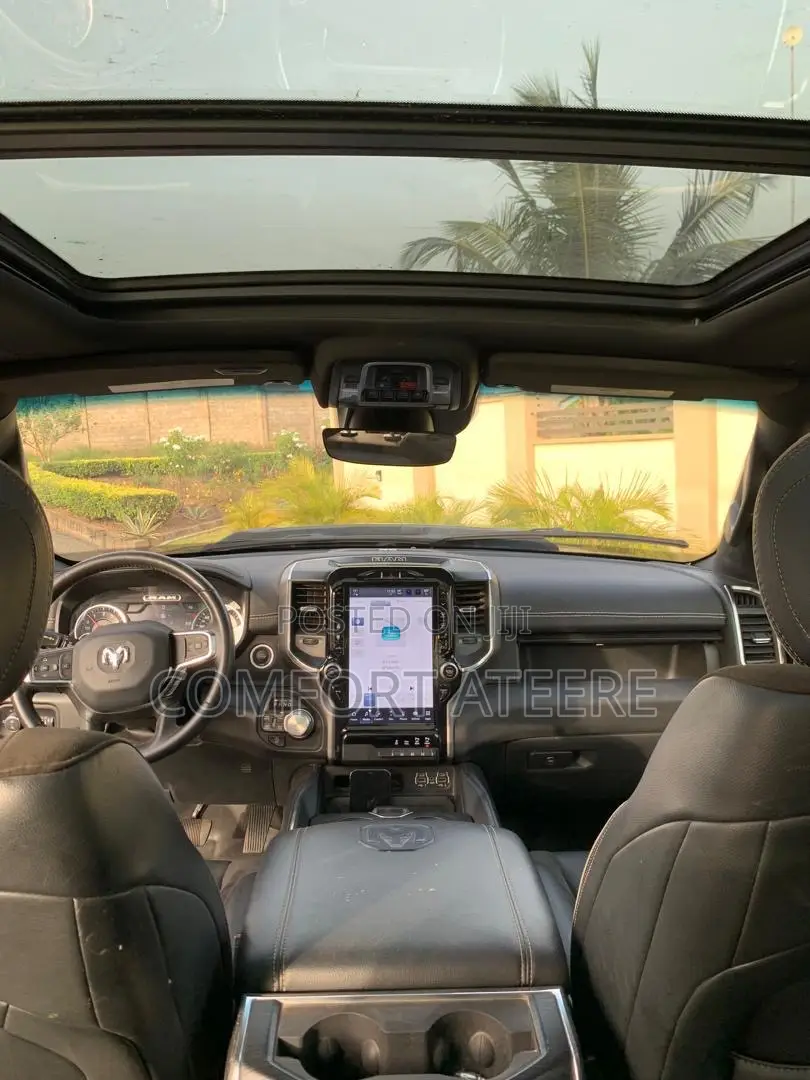Dodge RAM 2024 Black