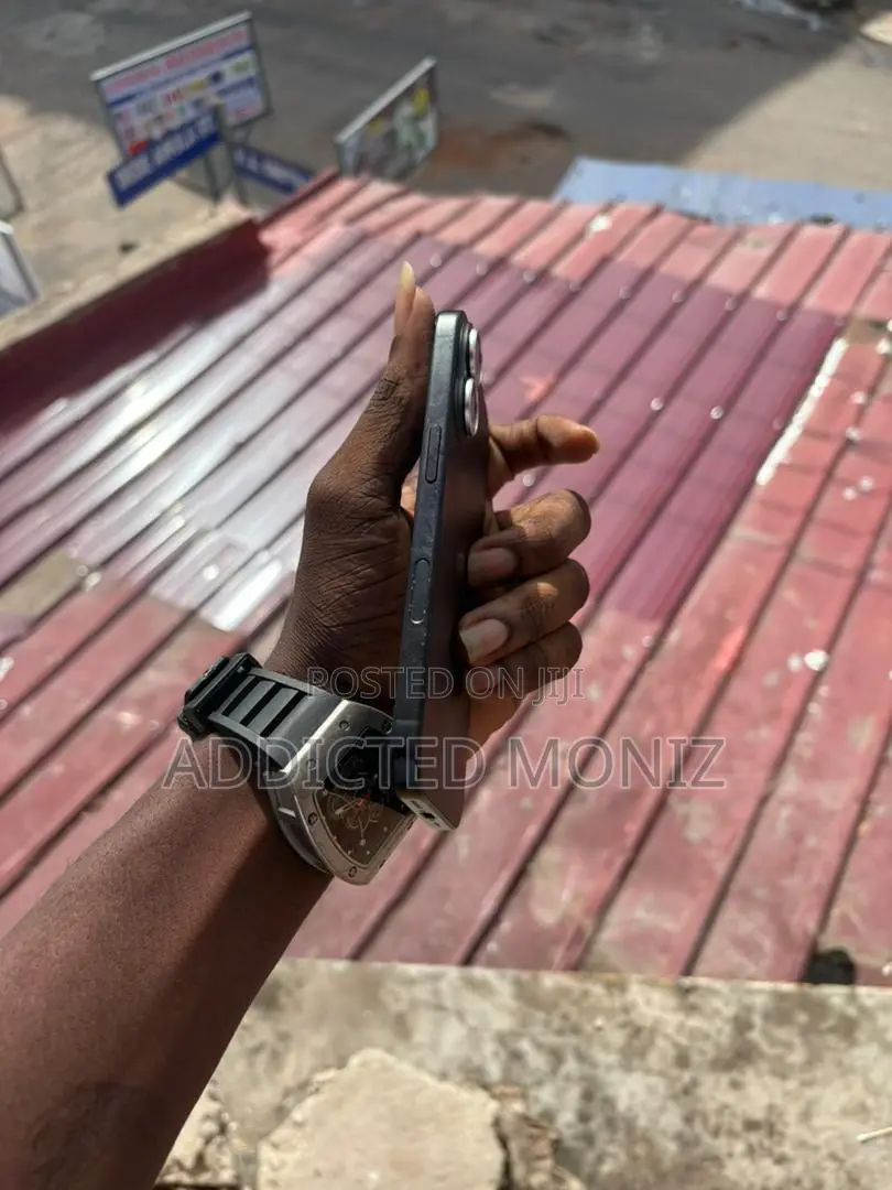 Apple iPhone 16 128 GB Black