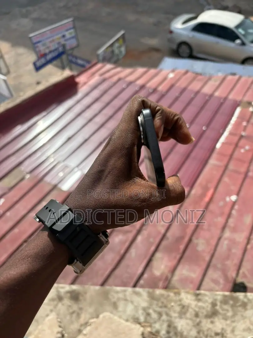 Apple iPhone 16 128 GB Black