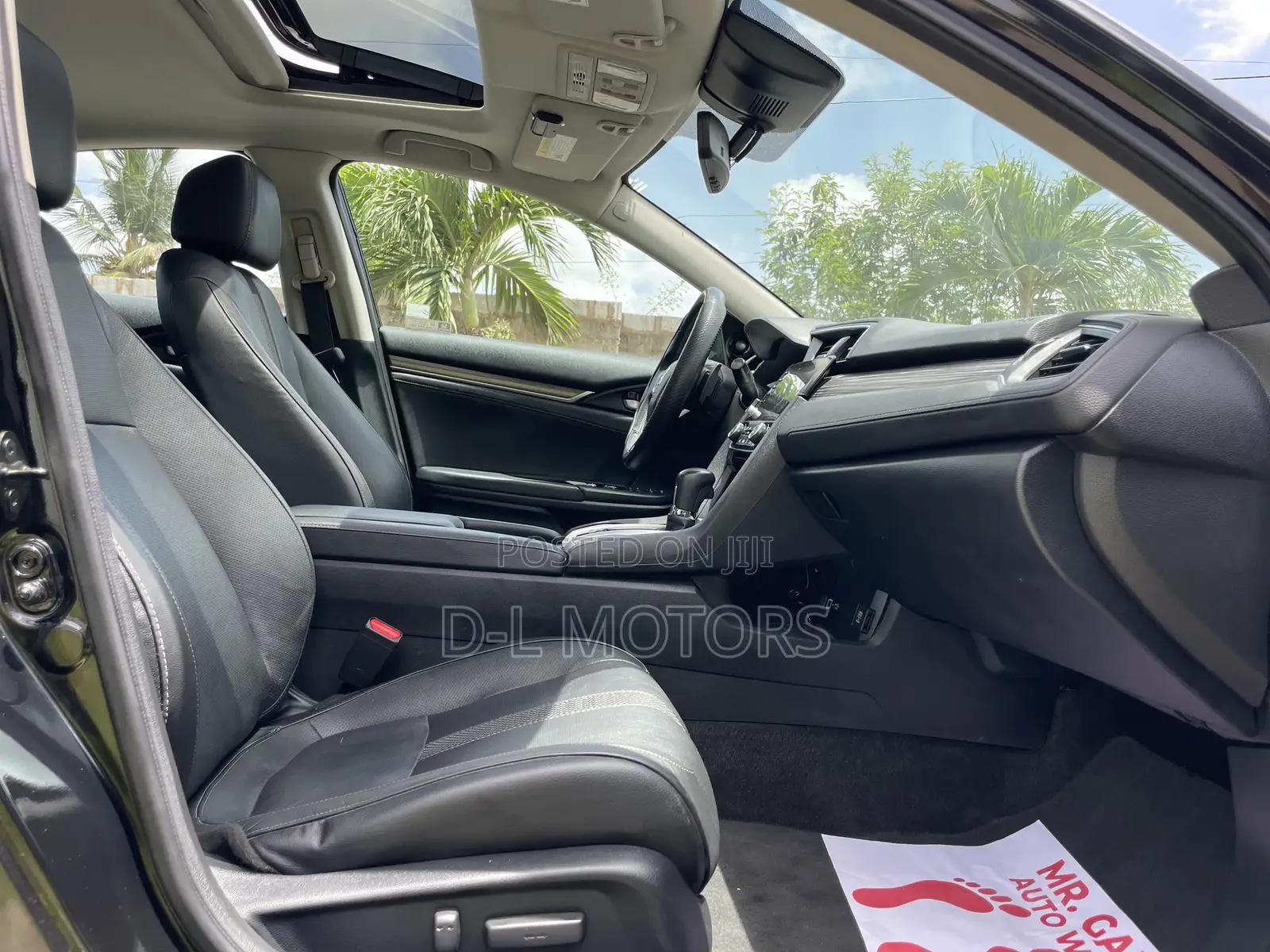 Honda Civic Touring Sedan 2019 Black