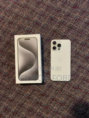 Apple iPhone 15 Pro Max 256 GB Gold