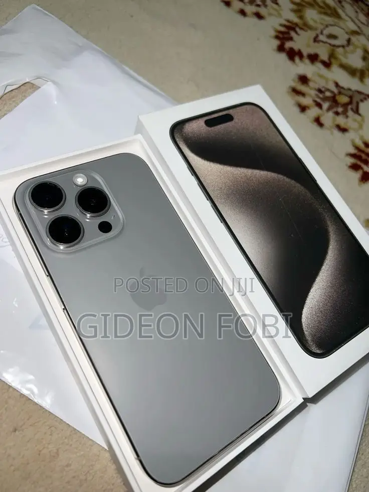Apple iPhone 15 Pro Max 512 GB Silver
