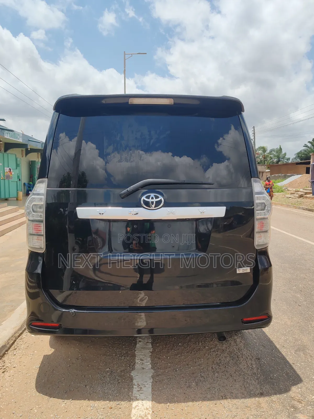 Toyota Voxy 2013 Black