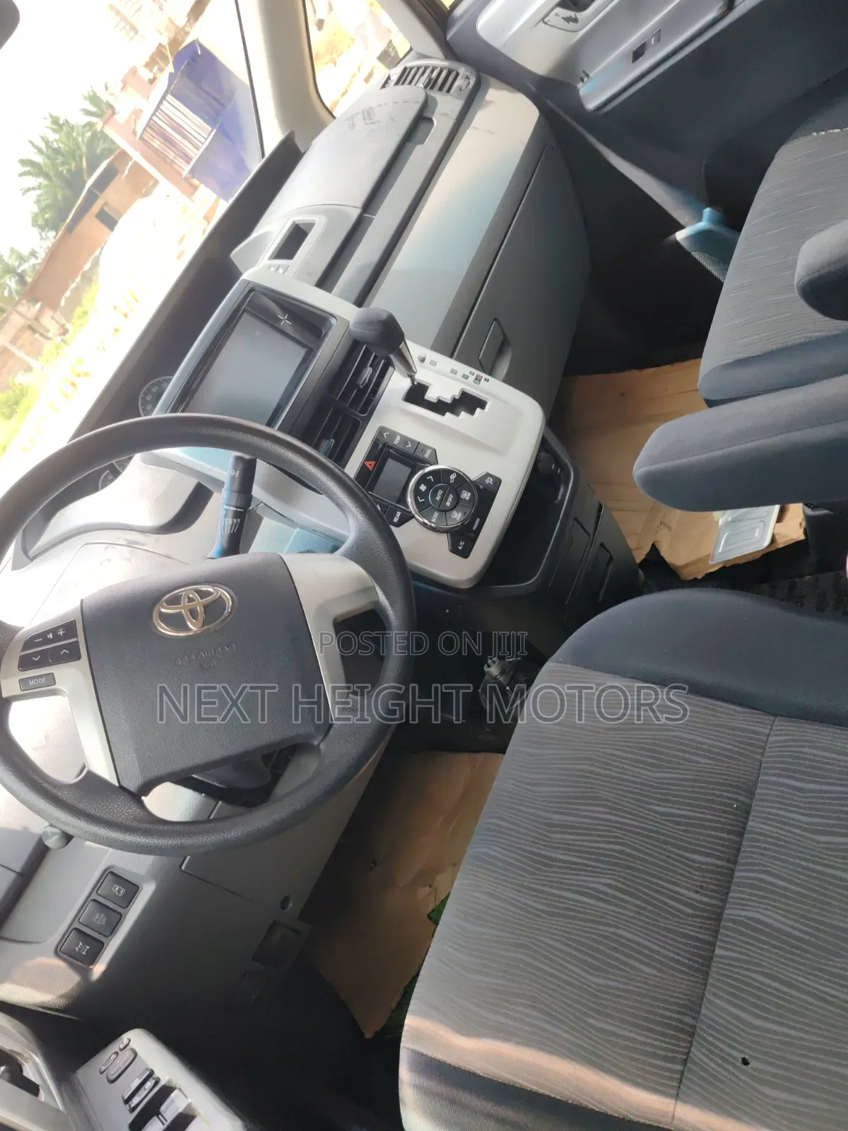 Toyota Voxy 2013 Black