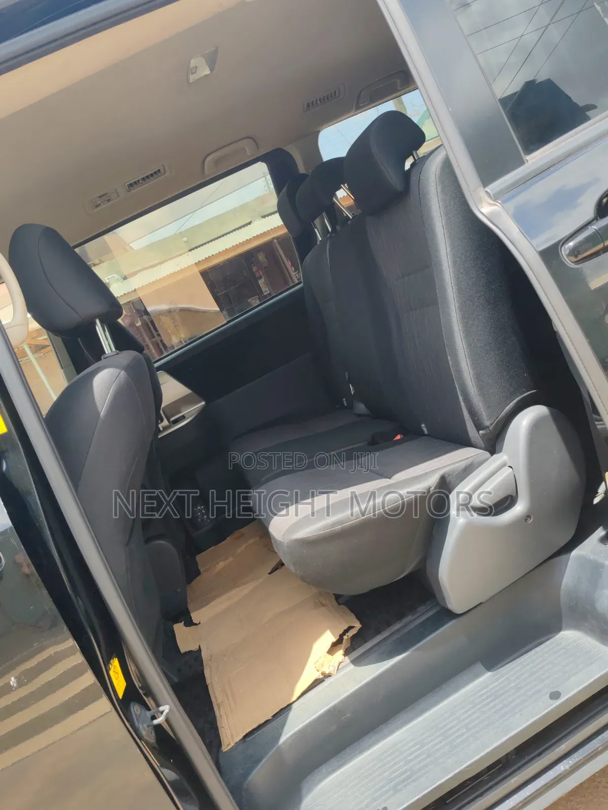 Toyota Voxy 2013 Black