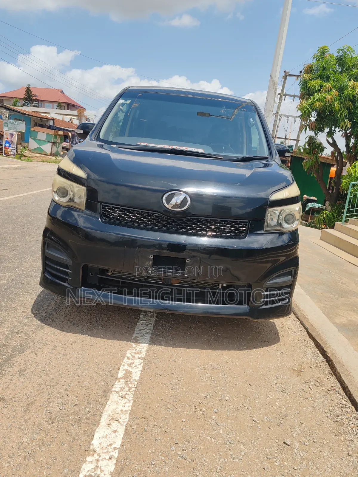 Toyota Voxy 2013 Black