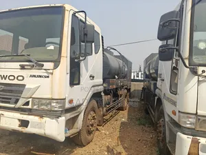 Botamin Tanker With Neat Engine