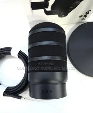 Rode Podmic Usb/XLR Dynamic Broadcast Mic With Pop Filter (Open Box)