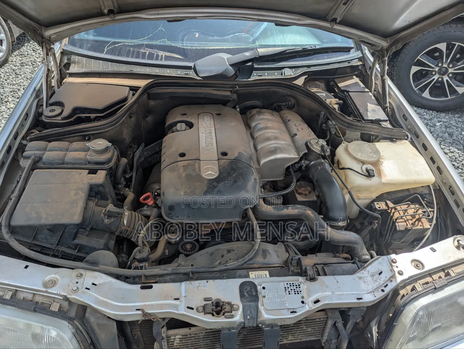 Mercedes-Benz C200 2001 Silver